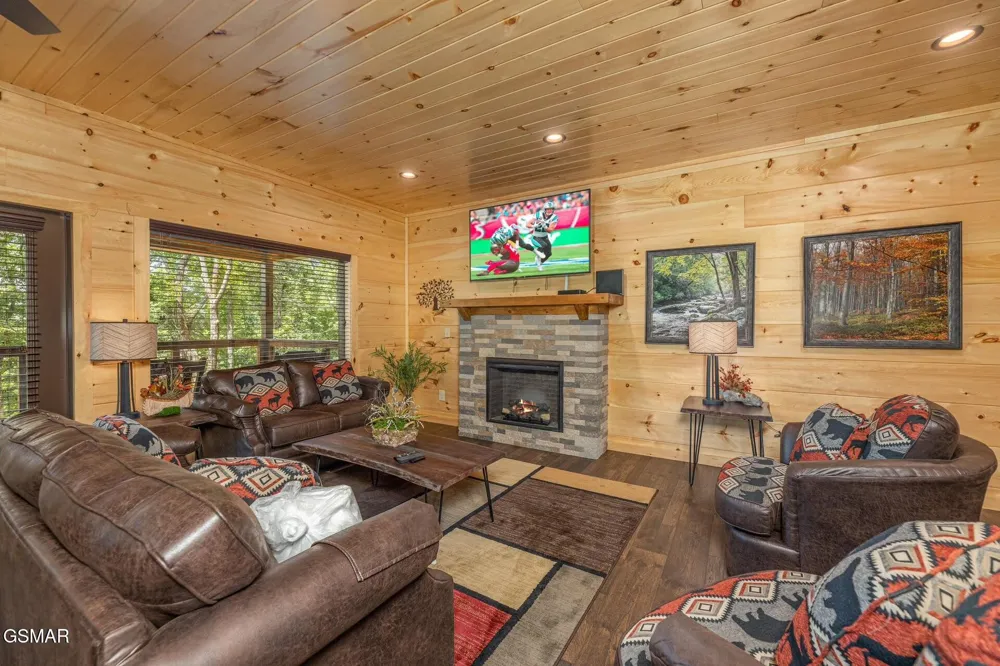 3181 Thomas Headrick Road Sevierville, TN 37862