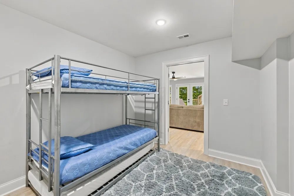320 Bjs Lndg Estill Springs, TN 37330