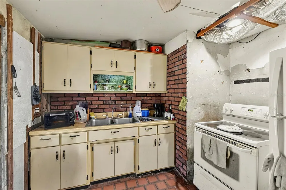 28070 SUNSET DRIVE Punta Gorda, FL 33955
