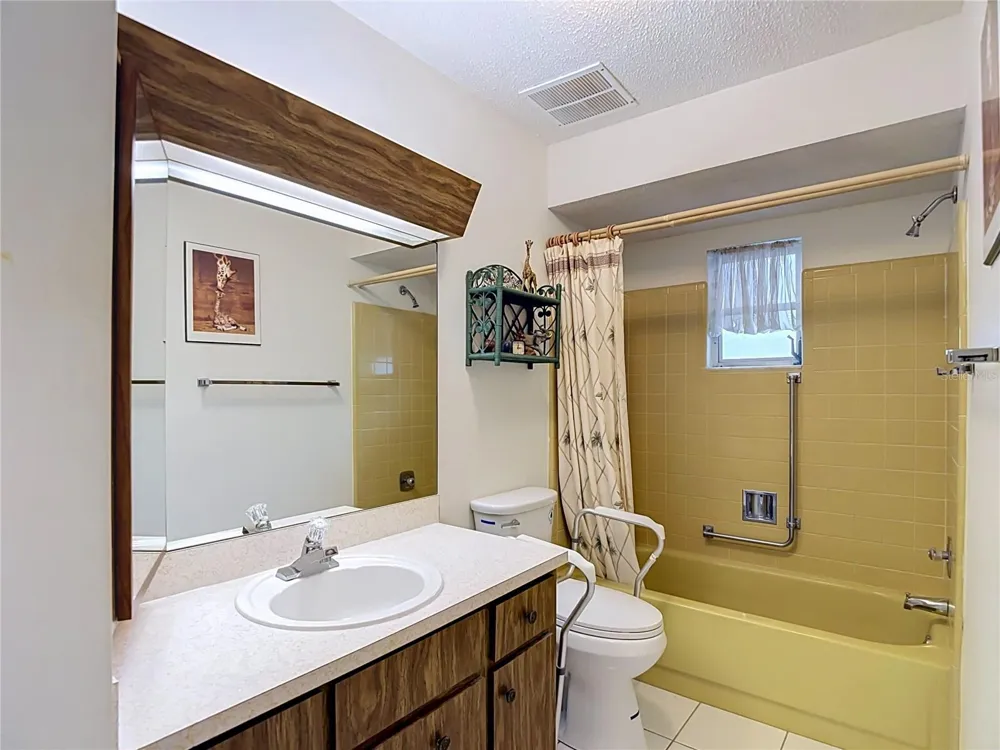 8045 PASADENA DRIVE Port Richey, FL 34668