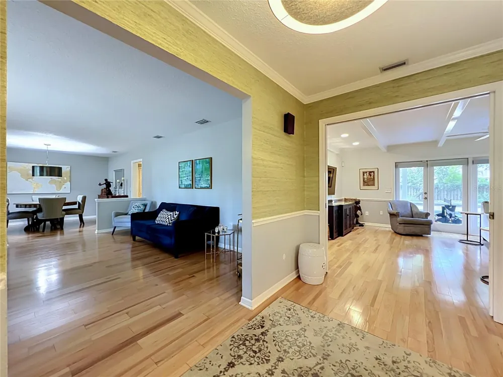 1319 BUCKWOOD DRIVE Orlando, FL 32806