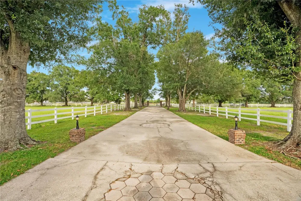 4410 ALBRITTON ROAD St Cloud, FL 34772