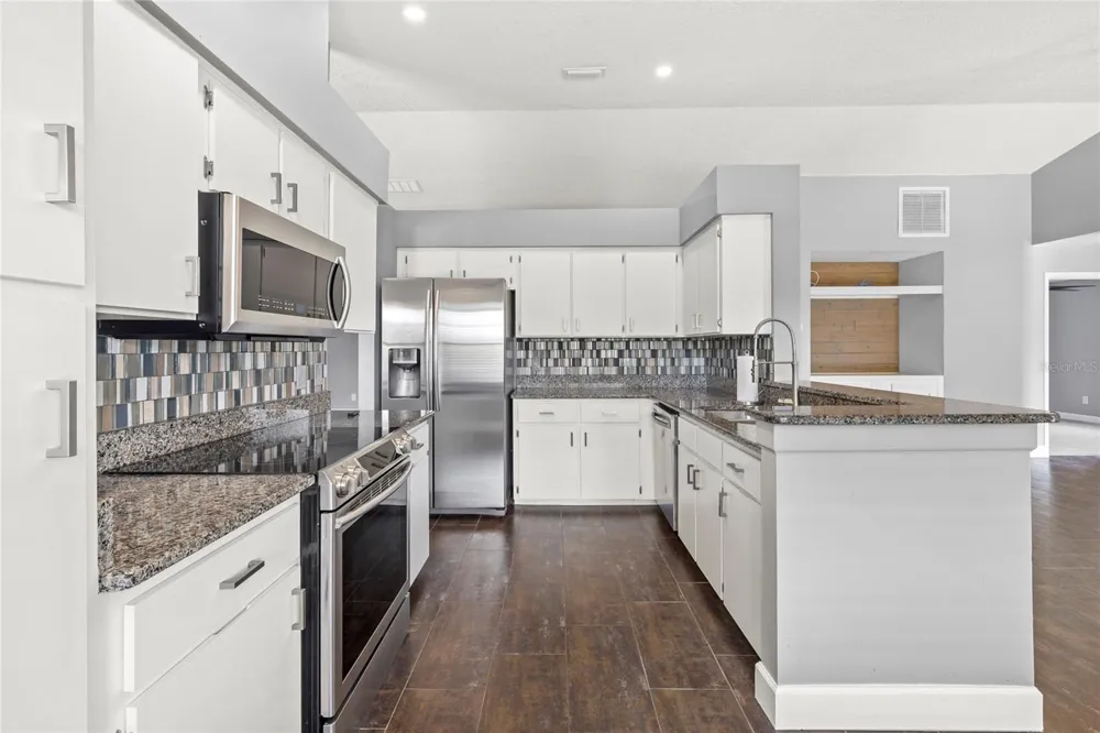 9508 PINE TERRACE COURT Windermere, FL 34786