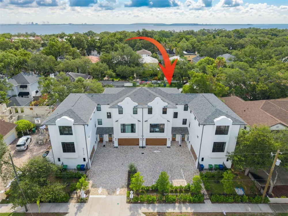 5210 BAYSHORE BOULEVARD #3 Tampa, FL 33611