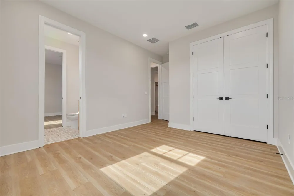 5210 BAYSHORE BOULEVARD #3 Tampa, FL 33611
