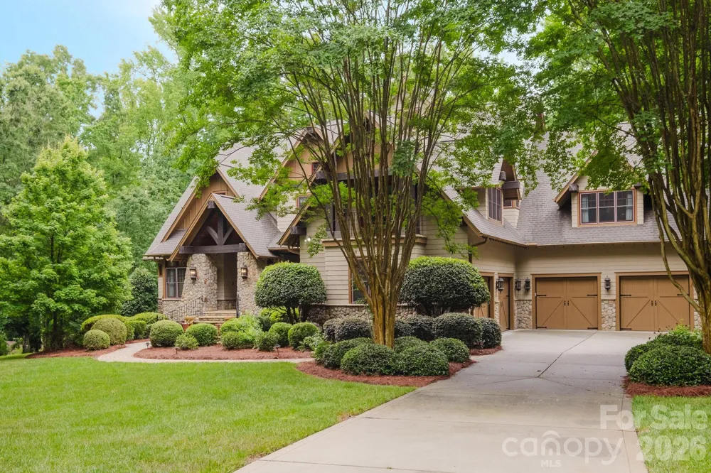 10930 Green Heron Court Charlotte, NC 28278
