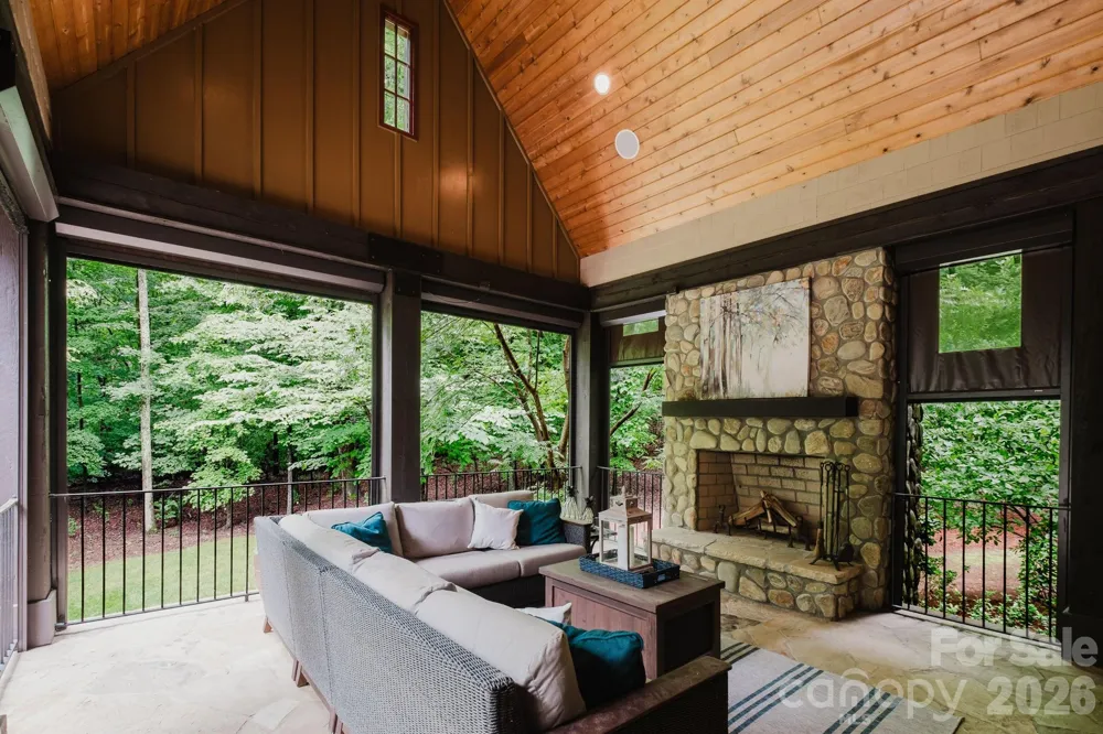 10930 Green Heron Court Charlotte, NC 28278
