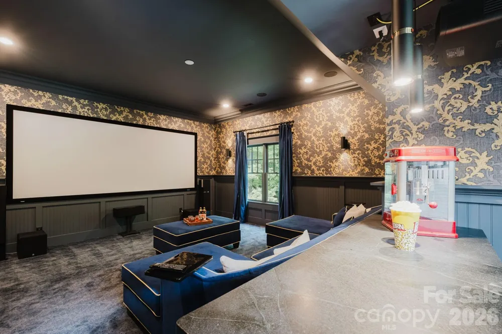 10930 Green Heron Court Charlotte, NC 28278