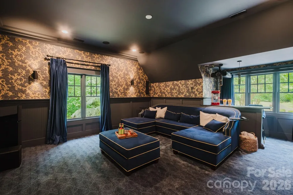10930 Green Heron Court Charlotte, NC 28278