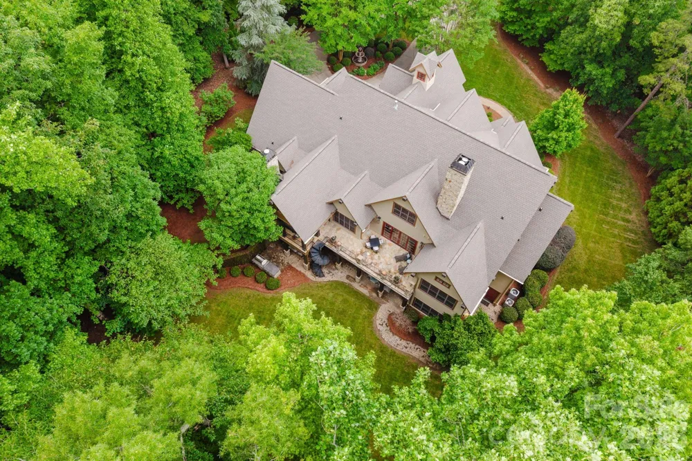 10930 Green Heron Court Charlotte, NC 28278