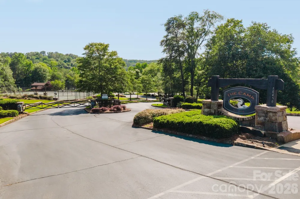 10930 Green Heron Court Charlotte, NC 28278