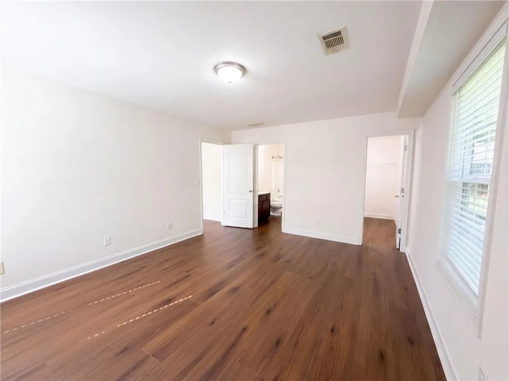 4468 Karron Drive Powder Springs, GA 30127