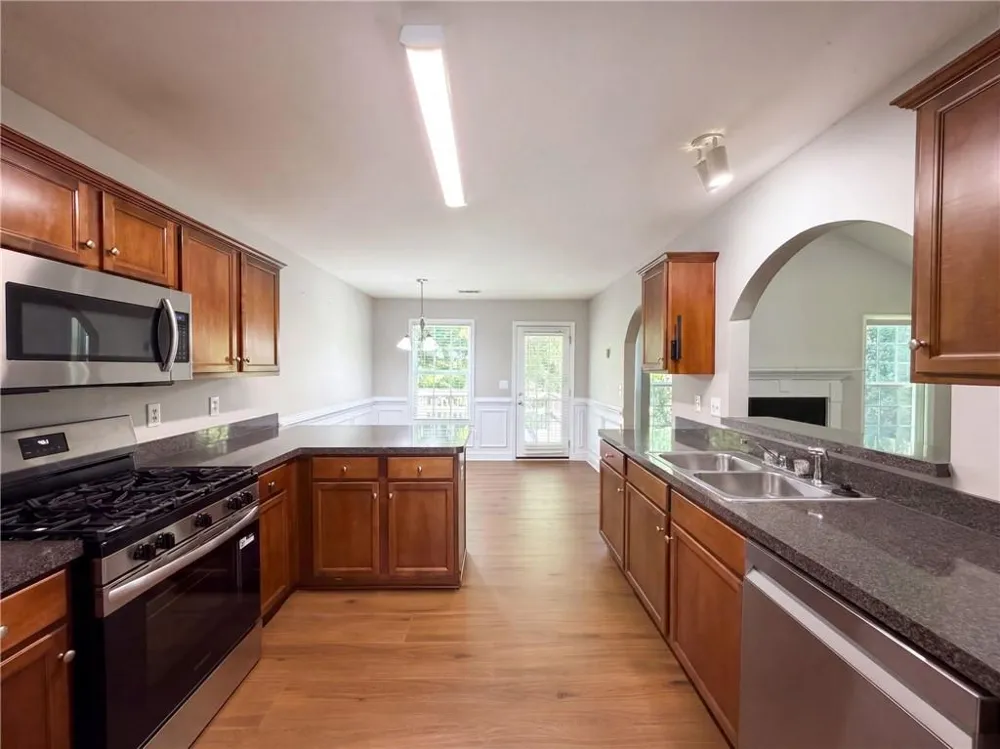 4468 Karron Drive Powder Springs, GA 30127