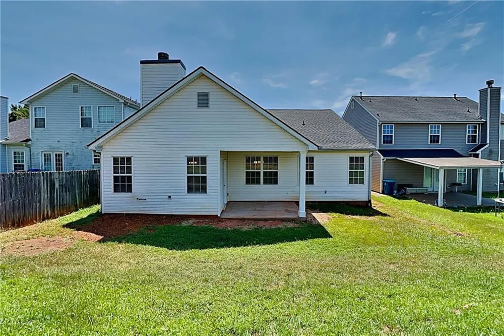 240 Clairidge Lane Lawrenceville, GA 30046