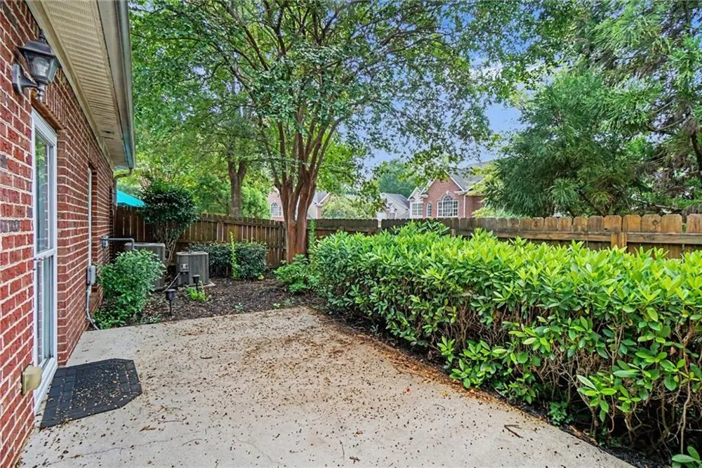 5004 Lexington Drive Roswell, GA 30075