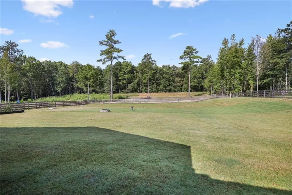 425 Rc Thompson Road Dallas, GA 30157