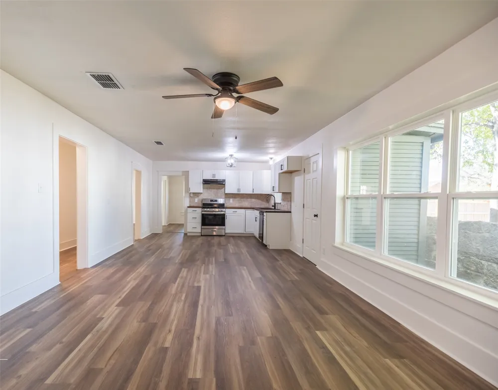 1325 Highland Avenue Abilene, TX 79605