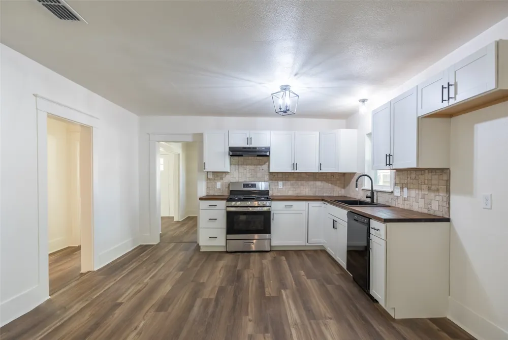 1325 Highland Avenue Abilene, TX 79605