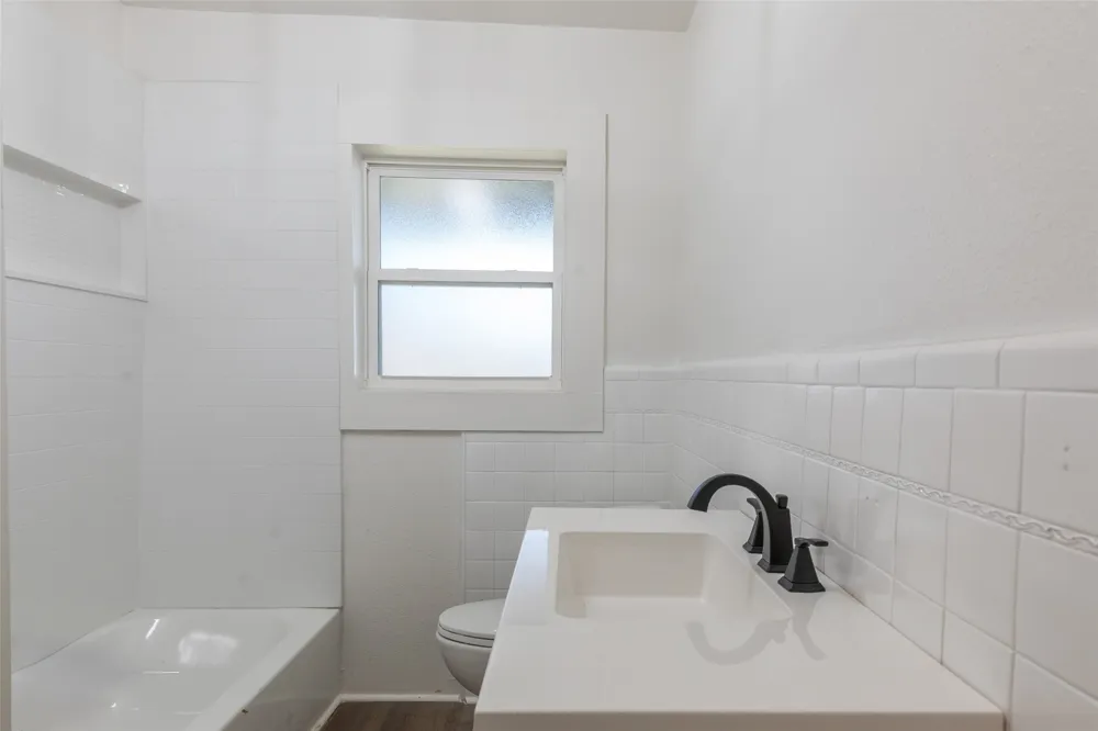 1325 Highland Avenue Abilene, TX 79605