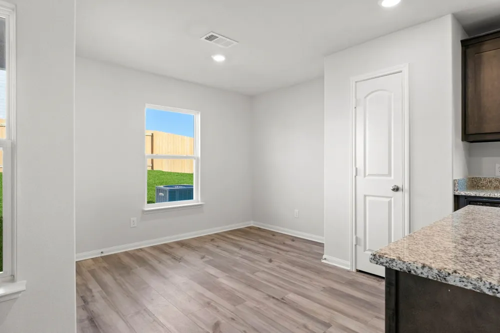 6326 Hyena Hollow Drive Dallas, TX 75241