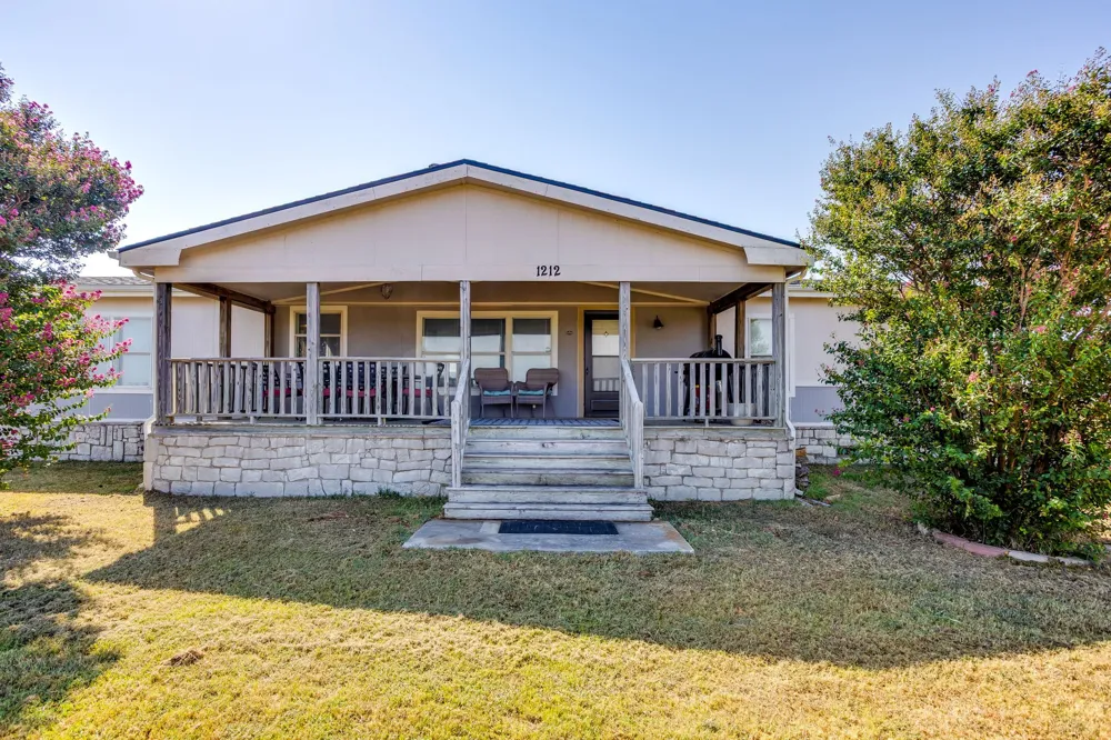1212 Alliance Boulevard Rhome, TX 76078