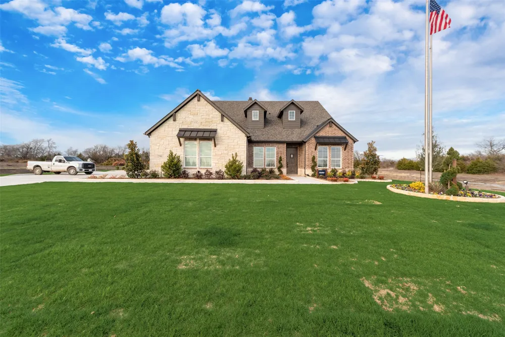 250 Brown Road Leonard, TX 75452