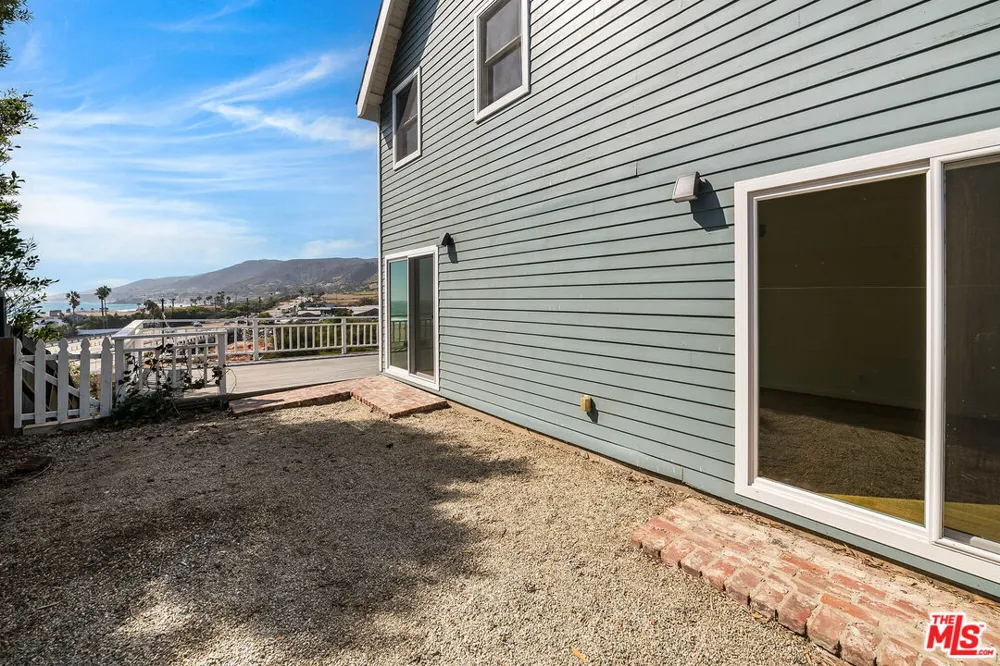 6457 Surfside Way Malibu, CA 90265