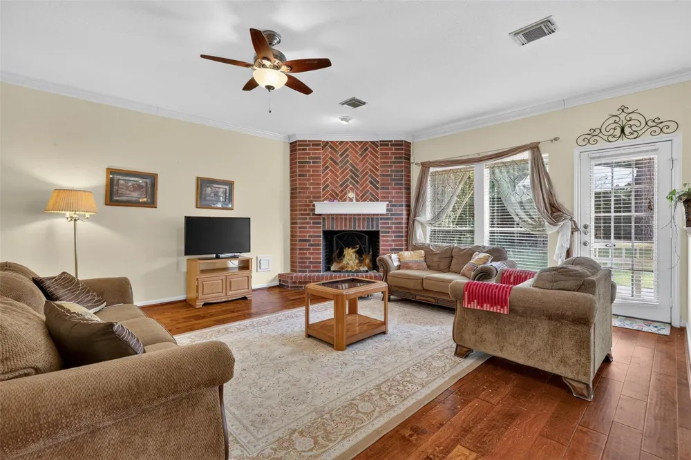 1306 Gabriel River Circle Sugar Land, TX 77478