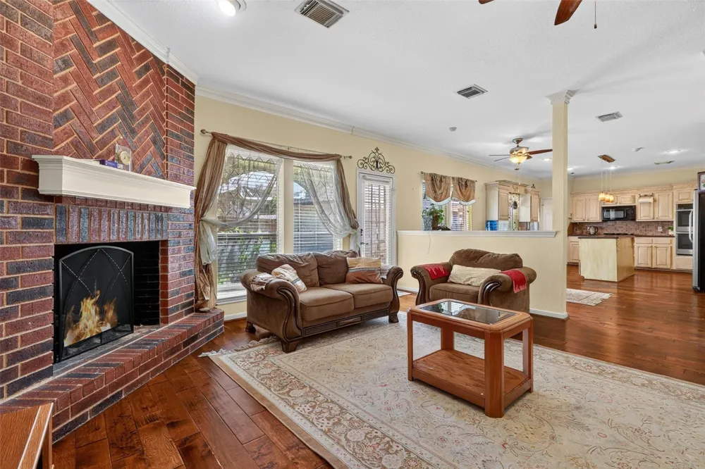 1306 Gabriel River Circle Sugar Land, TX 77478