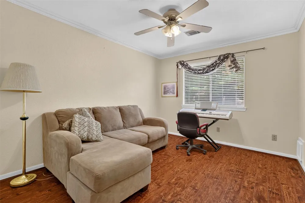 1306 Gabriel River Circle Sugar Land, TX 77478