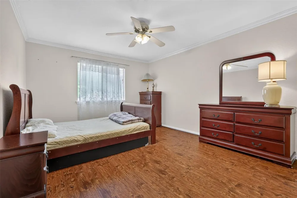 1306 Gabriel River Circle Sugar Land, TX 77478