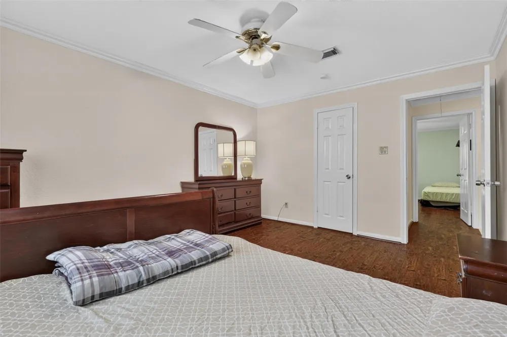 1306 Gabriel River Circle Sugar Land, TX 77478