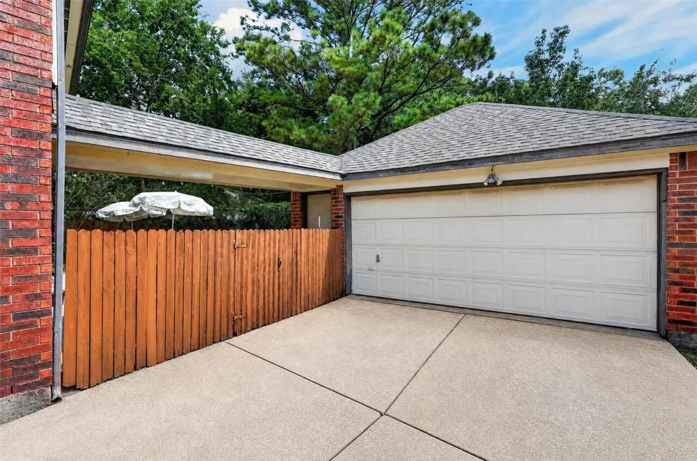 1306 Gabriel River Circle Sugar Land, TX 77478
