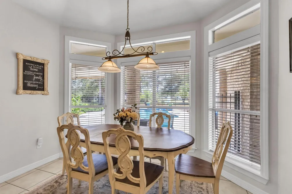 8480 Anastasia Avenue Beaumont, TX 77705