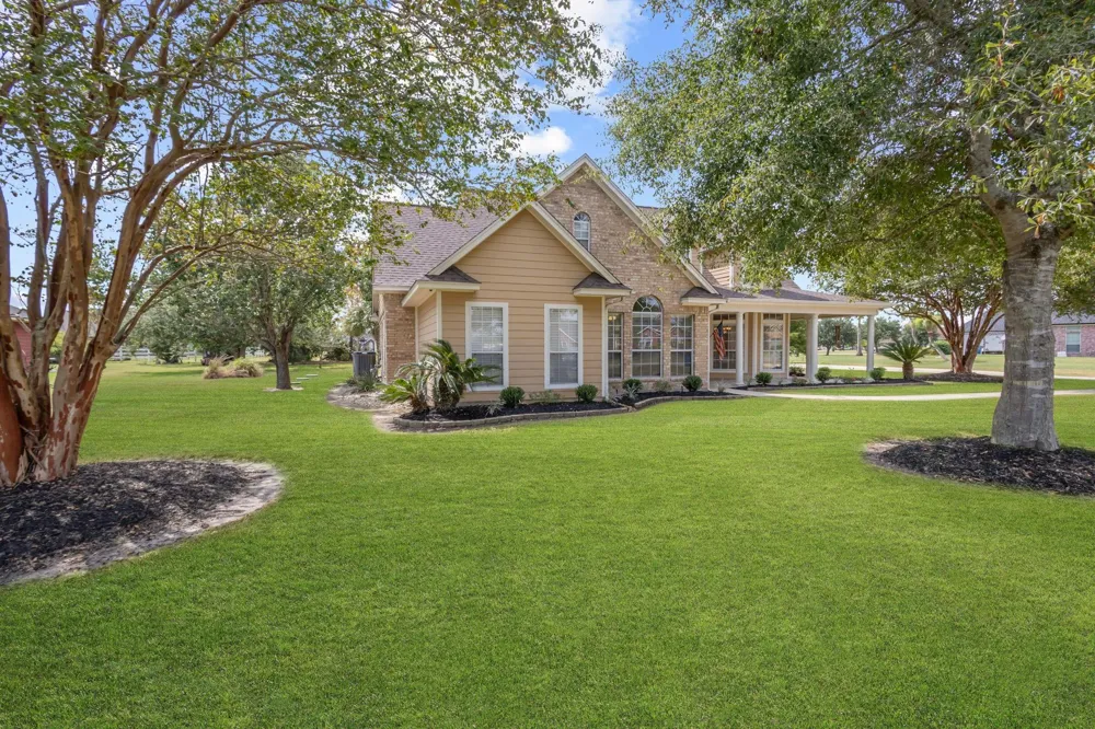 8480 Anastasia Avenue Beaumont, TX 77705