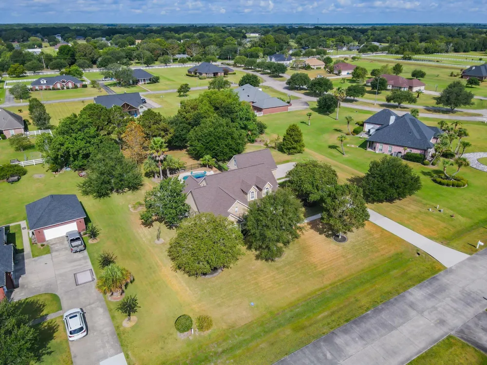 8480 Anastasia Avenue Beaumont, TX 77705