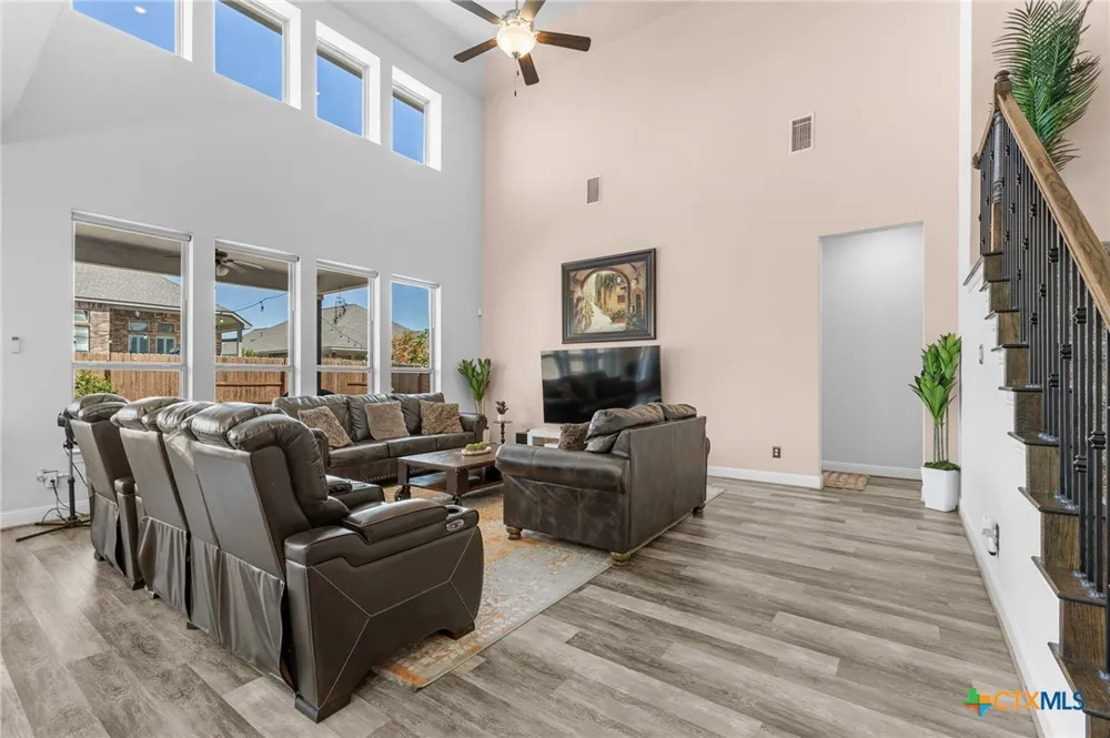 428 Landing Lane Leander, TX 78641