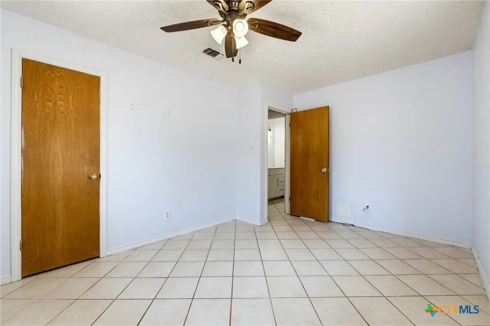 3322 County Road 1020 Lampasas, TX 76550