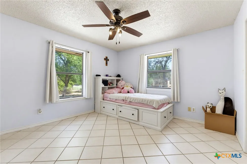 3322 County Road 1020 Lampasas, TX 76550