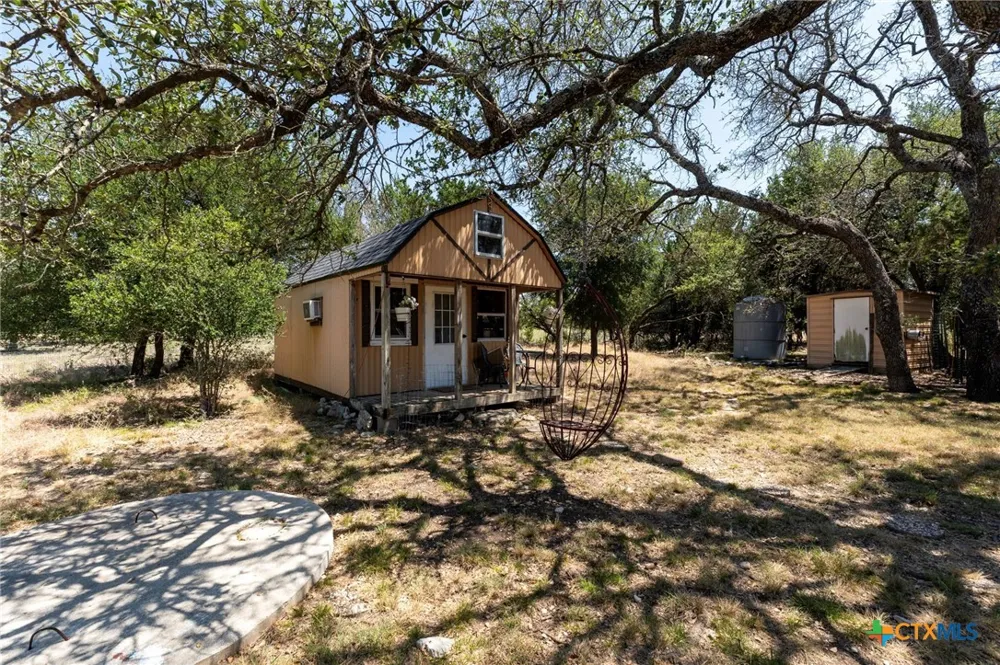3322 County Road 1020 Lampasas, TX 76550