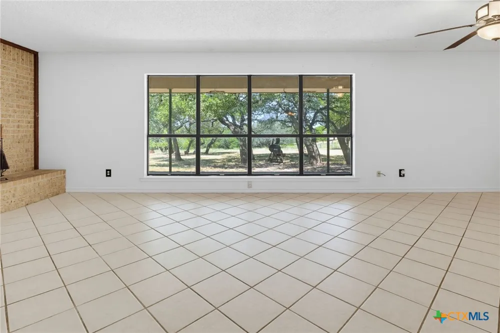 3322 County Road 1020 Lampasas, TX 76550