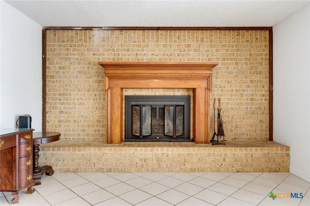 3322 County Road 1020 Lampasas, TX 76550