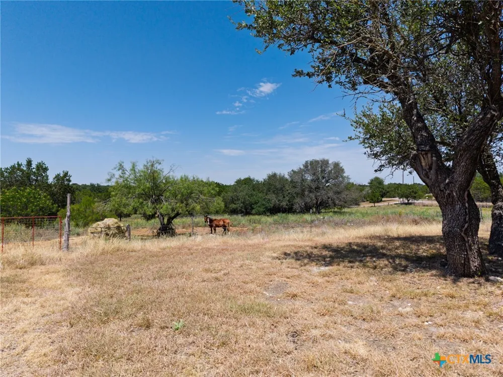 3322 County Road 1020 Lampasas, TX 76550