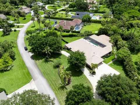 13406 Doubletree Circle