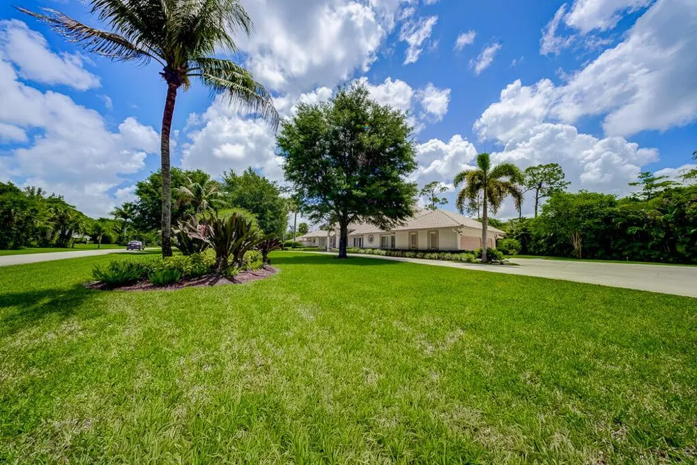 13406 Doubletree Circle Wellington, FL 33414