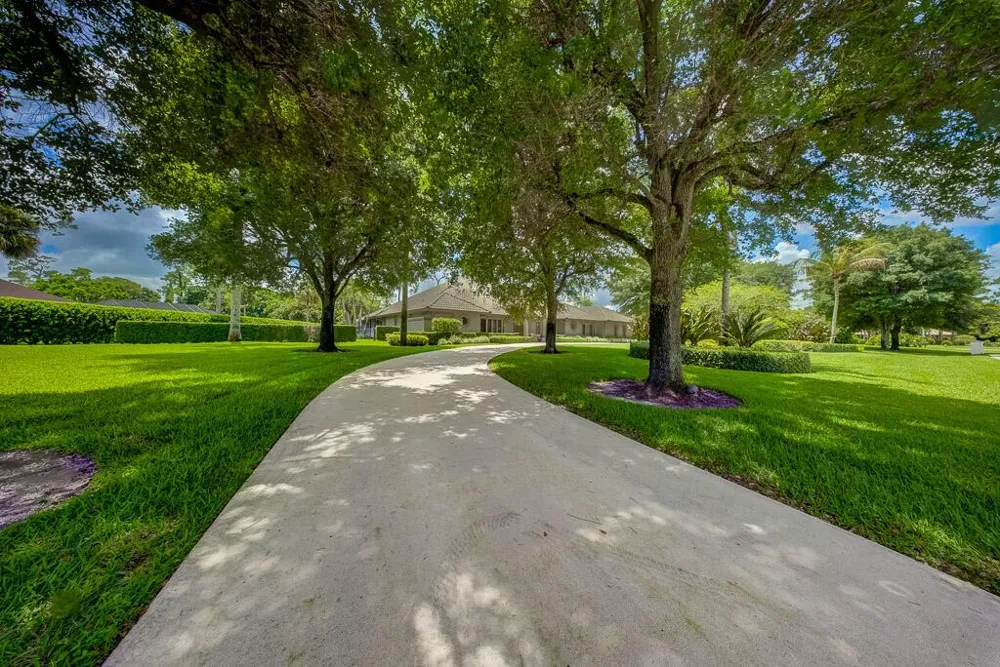 13406 Doubletree Circle Wellington, FL 33414
