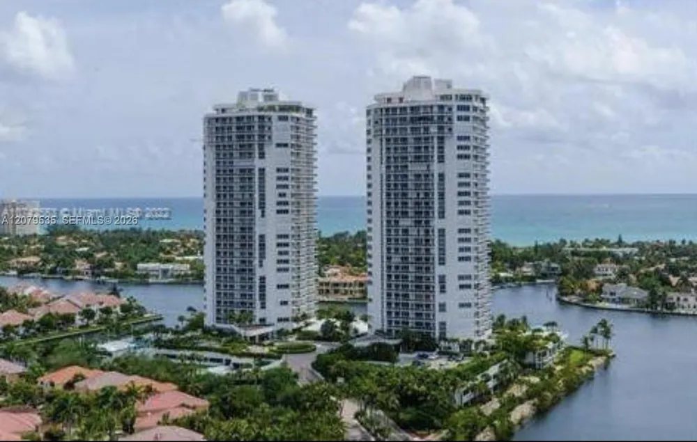 3802 NE 207th St #2802 Aventura, FL 33180