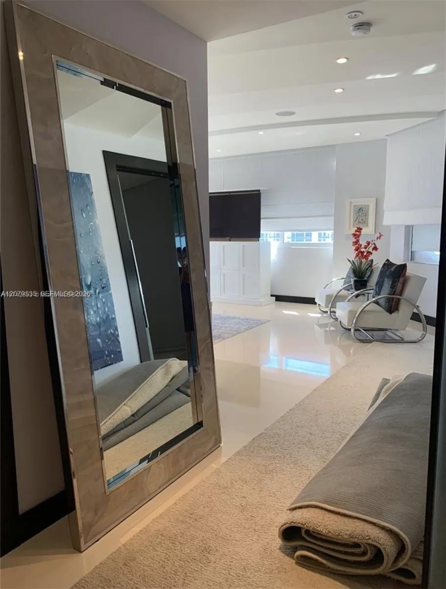 3802 NE 207th St #2802 Aventura, FL 33180