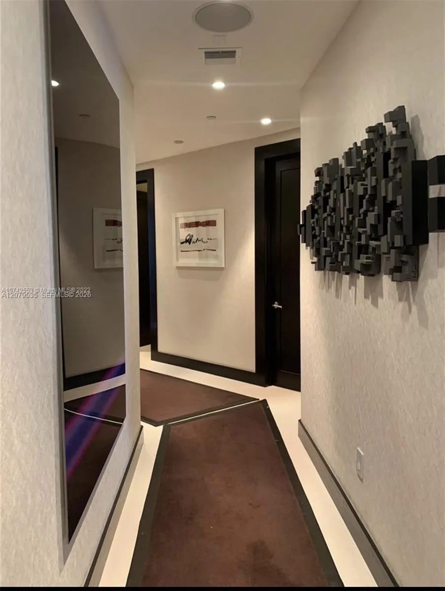 3802 NE 207th St #2802 Aventura, FL 33180