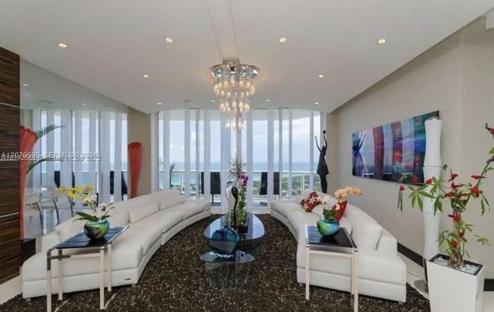 3802 NE 207th St #2802 Aventura, FL 33180